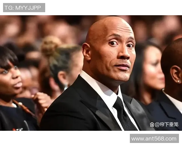 强森与足球巨星谁更具实力对比分析谁是更强的体育传奇 强森与足球巨星谁更具实力对比分析谁是更强的体育传奇