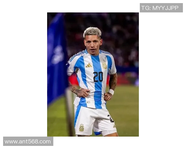 阿根廷足球历史上十大球星排名揭晓 谁是最具影响力的传奇人物